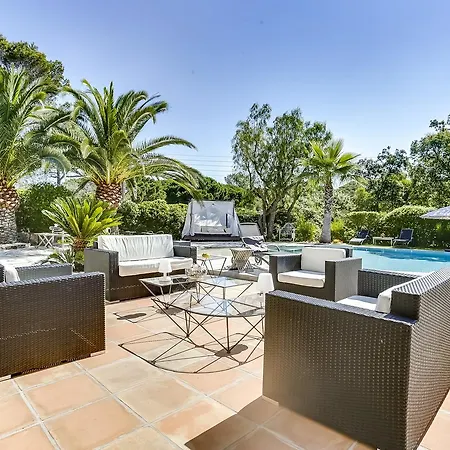 Holiday home Elegant With A Pool Saint-Raphael (Var)